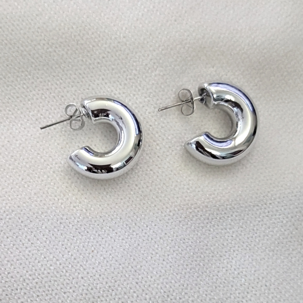 Chunky, Silver, C-shaped, Titanium steel earrings